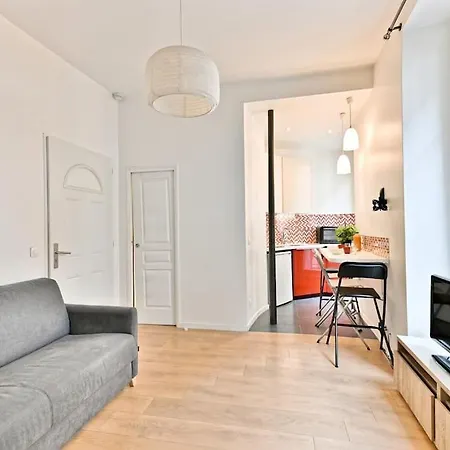 Au Coeur Du Marais - Iv Apartment *